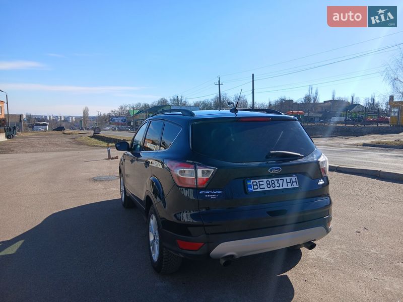 Позашляховик / Кросовер Ford Escape 2016 в Первомайську