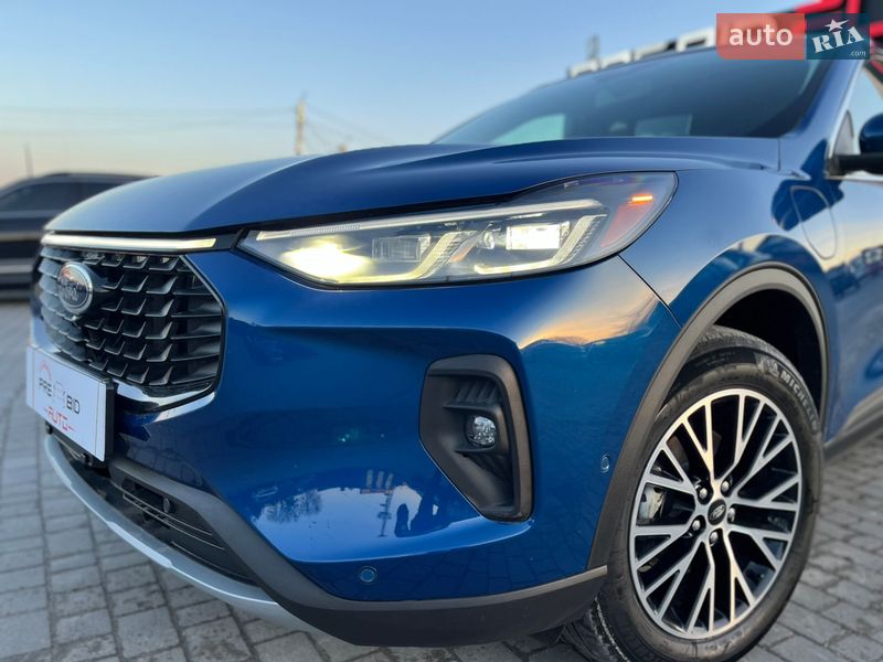 Внедорожник / Кроссовер Ford Escape 2023 в Львове