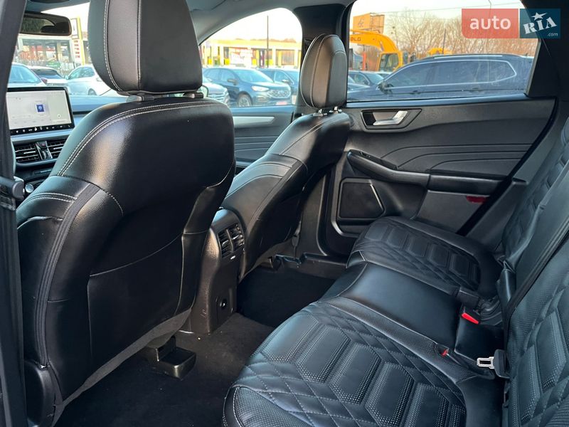 Внедорожник / Кроссовер Ford Escape 2023 в Львове