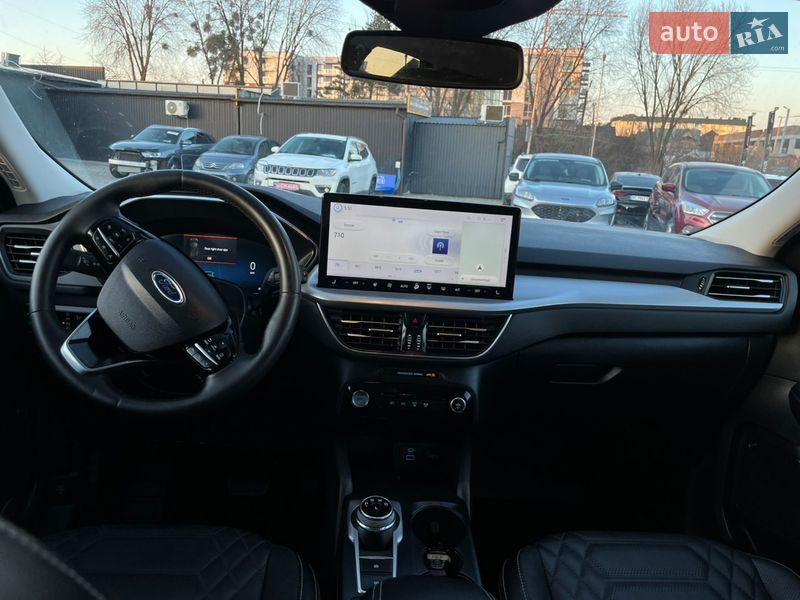 Внедорожник / Кроссовер Ford Escape 2023 в Львове