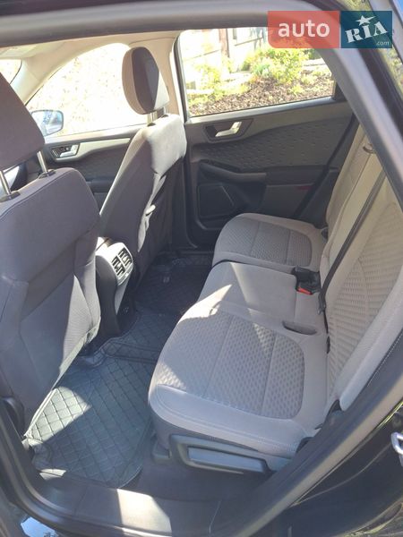 Внедорожник / Кроссовер Ford Escape 2020 в Тернополе