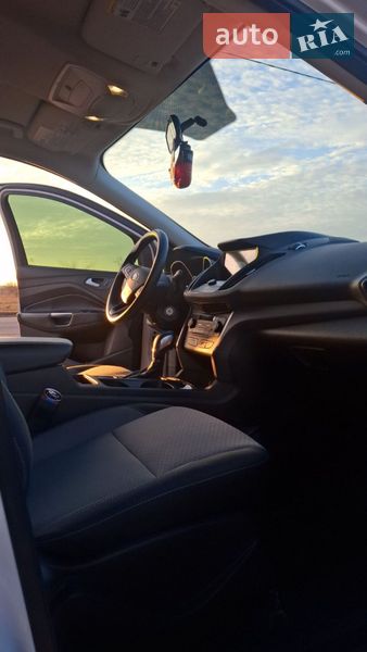 Позашляховик / Кросовер Ford Escape 2018 в Кривому Розі