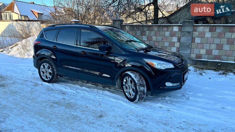 Внедорожник / Кроссовер Ford Escape 2015 в Бродах