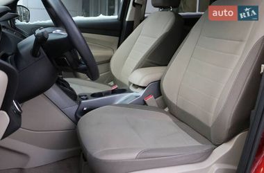 Внедорожник / Кроссовер Ford Escape 2015 в Ирпене