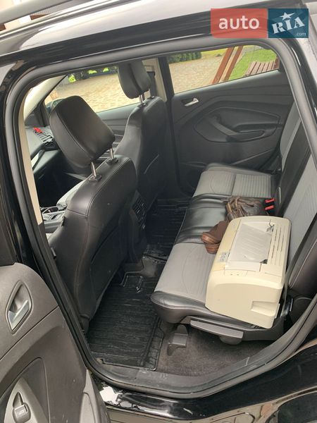 Позашляховик / Кросовер Ford Escape 2019 в Дрогобичі