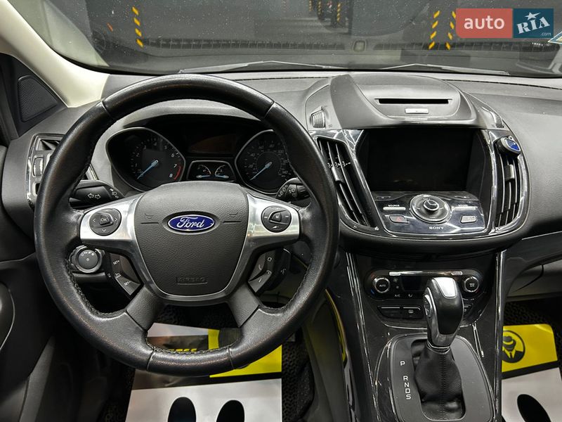 Внедорожник / Кроссовер Ford Escape 2014 в Черновцах