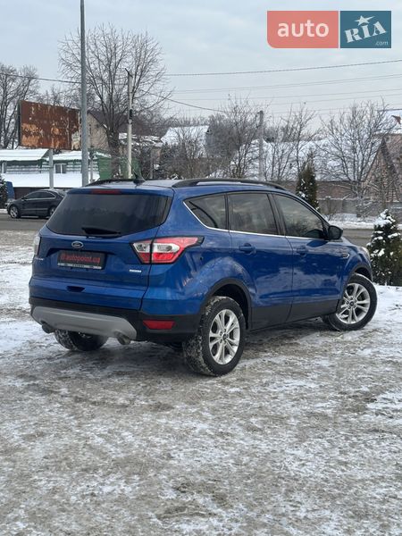 Позашляховик / Кросовер Ford Escape 2018 в Білогородці