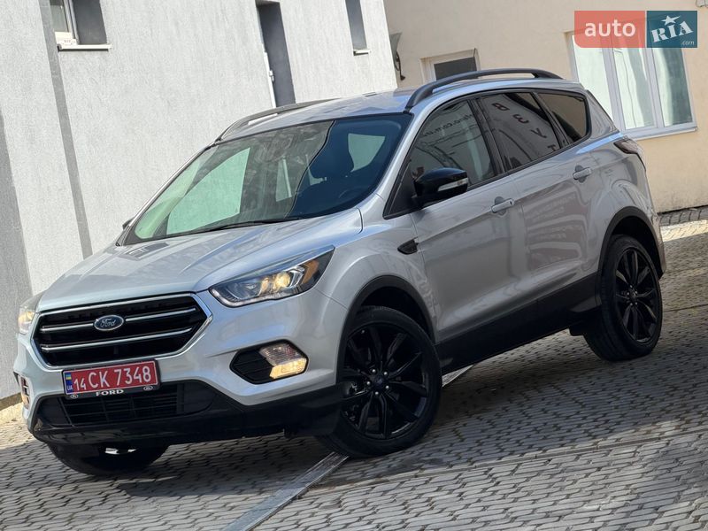 Внедорожник / Кроссовер Ford Escape 2017 в Дрогобыче фото 4 Внедорожник / Кроссовер Ford Escape 2017 в Дрогобыче