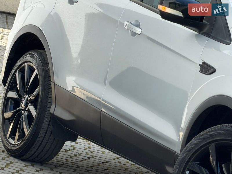Внедорожник / Кроссовер Ford Escape 2017 в Дрогобыче фото 17 Внедорожник / Кроссовер Ford Escape 2017 в Дрогобыче