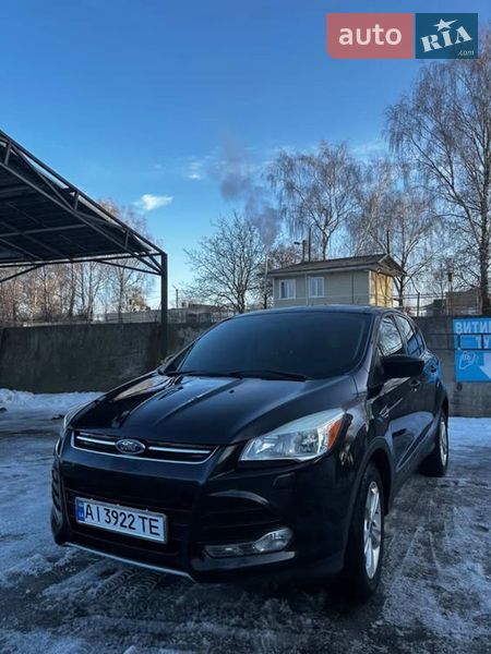 Внедорожник / Кроссовер Ford Escape 2015 в Монастырище