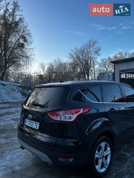Внедорожник / Кроссовер Ford Escape 2015 в Монастырище
