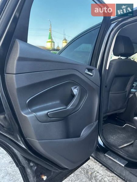 Внедорожник / Кроссовер Ford Escape 2015 в Монастырище