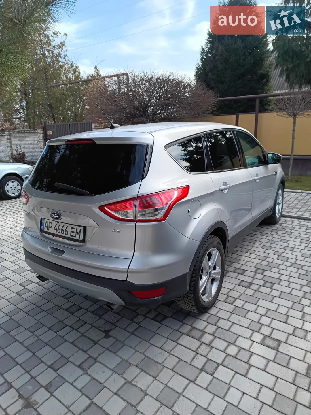 2015 Ford Escape - мініатюра 3
