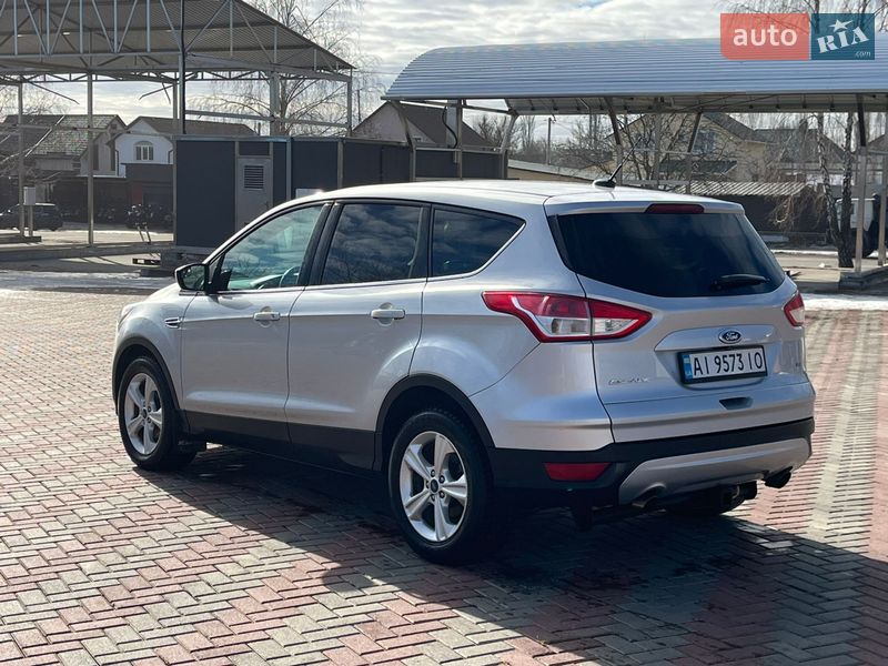Внедорожник / Кроссовер Ford Escape 2015 в Белой Церкви