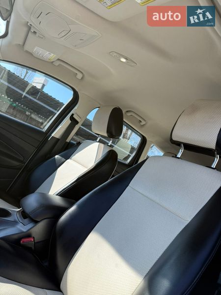 Внедорожник / Кроссовер Ford Escape 2013 в Горишних Плавнях