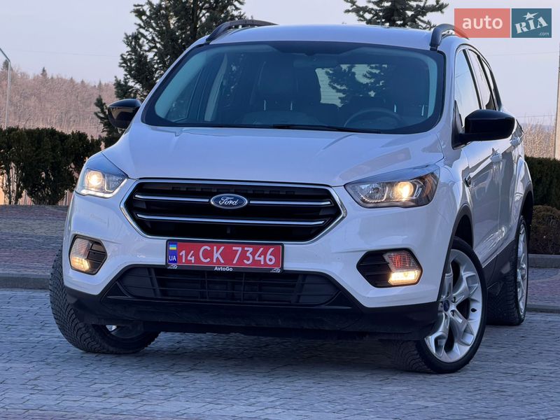 Позашляховик / Кросовер Ford Escape 2018 в Дрогобичі