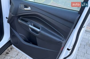 Внедорожник / Кроссовер Ford Escape 2018 в Дрогобыче фото 45 Внедорожник / Кроссовер Ford Escape 2018 в Дрогобыче