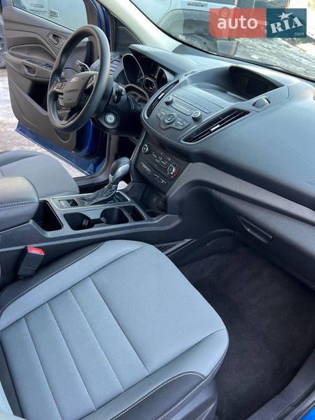 Позашляховик / Кросовер Ford Escape 2018 в Тернополі