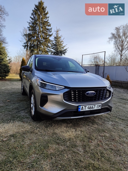 Внедорожник / Кроссовер Ford Escape 2023 в Галиче