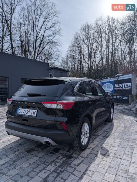 Позашляховик / Кросовер Ford Escape 2020 в Львові