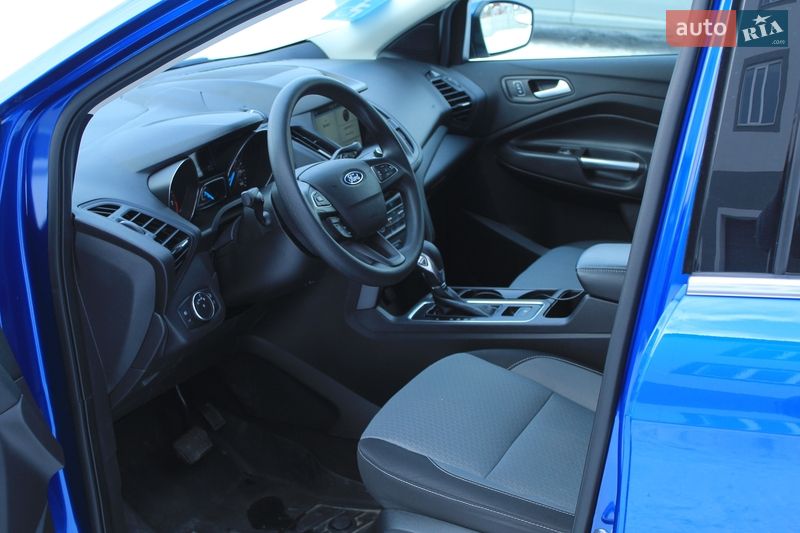 Внедорожник / Кроссовер Ford Escape 2018 в Виннице