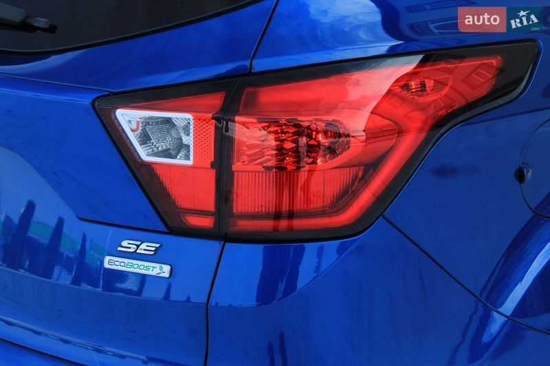 Внедорожник / Кроссовер Ford Escape 2018 в Виннице