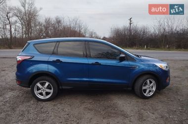 Внедорожник / Кроссовер Ford Escape 2016 в Кременчуге