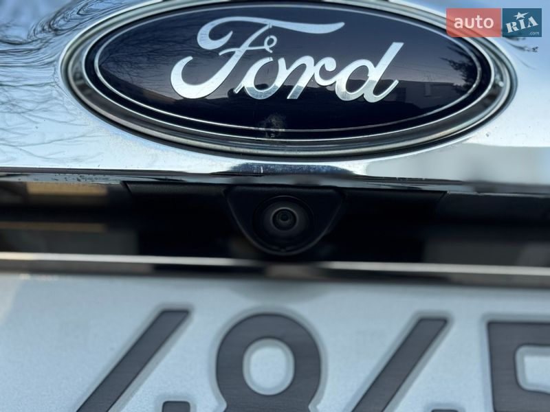 Позашляховик / Кросовер Ford Escape 2016 в Вінниці