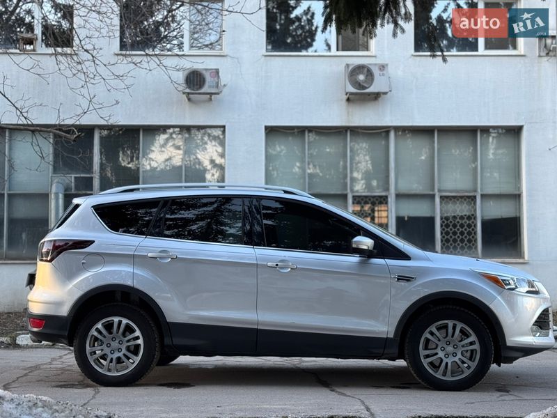 Позашляховик / Кросовер Ford Escape 2016 в Вінниці