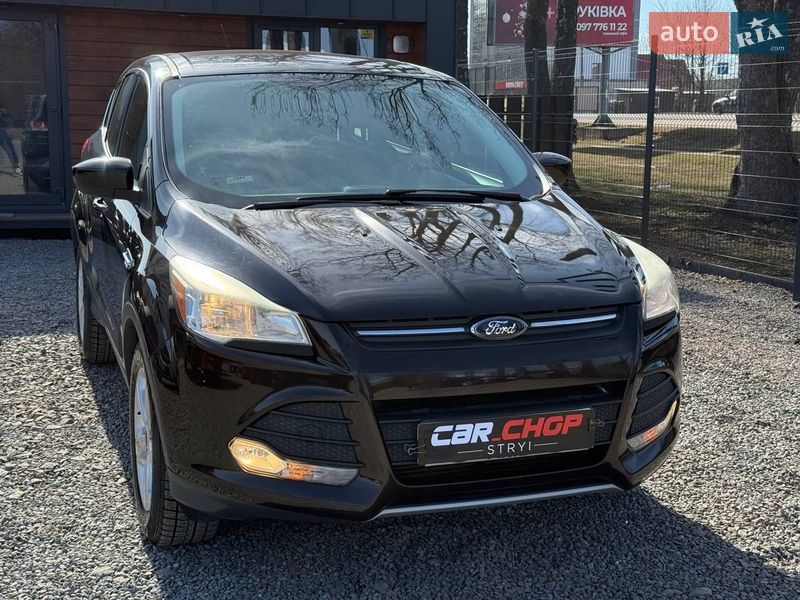 Внедорожник / Кроссовер Ford Escape 2012 в Стрые