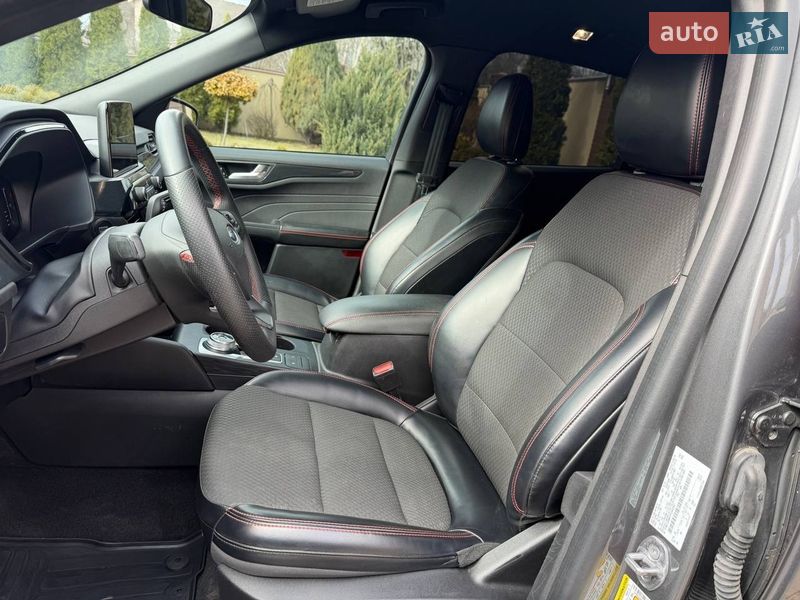 Внедорожник / Кроссовер Ford Escape 2023 в Днепре