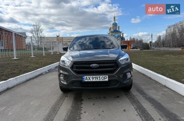Позашляховик / Кросовер Ford Escape 2018 в Харкові