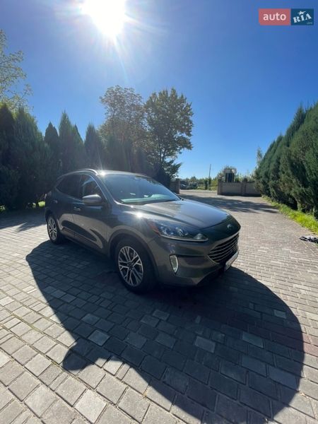 Внедорожник / Кроссовер Ford Escape 2021 в Самборе