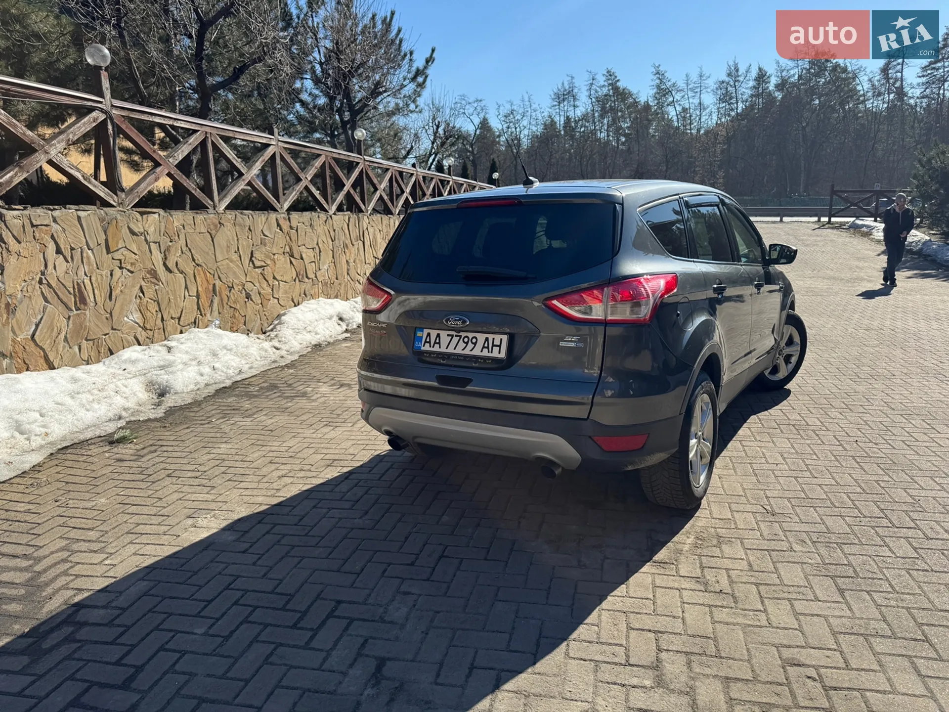 2015 Ford Escape - мініатюра 3