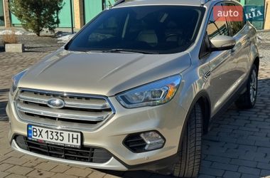 Позашляховик / Кросовер Ford Escape 2017 в Хмельницькому