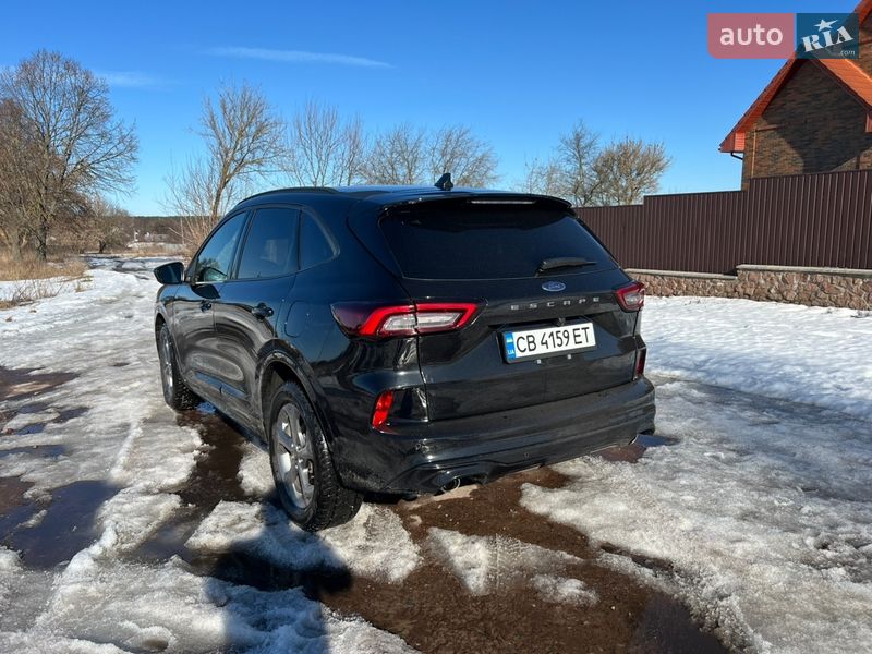Позашляховик / Кросовер Ford Escape 2024 в Чернігові