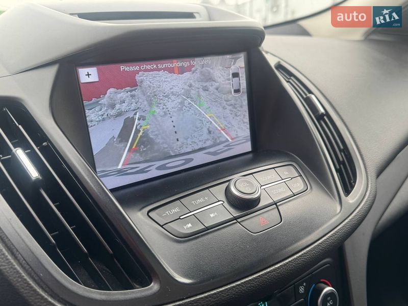 Внедорожник / Кроссовер Ford Escape 2017 в Киеве