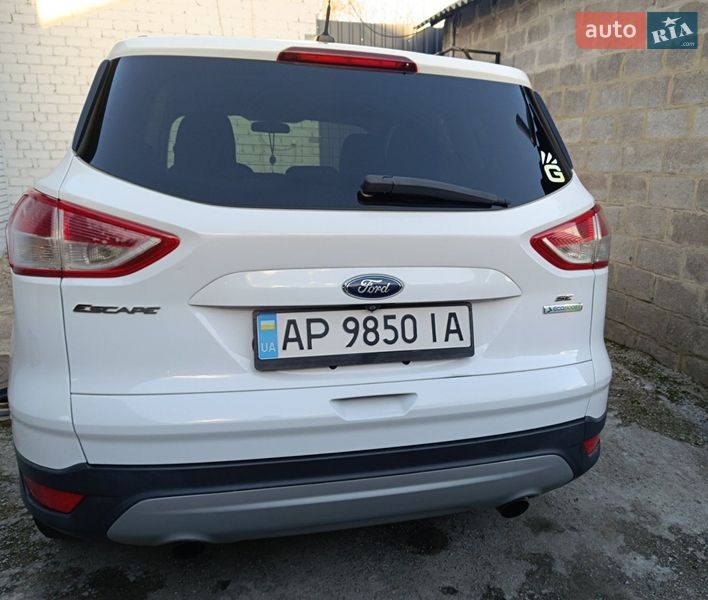 Позашляховик / Кросовер Ford Escape 2013 в Запоріжжі
