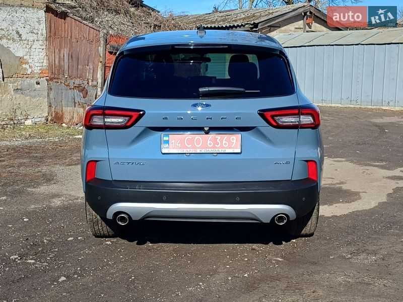 Внедорожник / Кроссовер Ford Escape 2024 в Полтаве