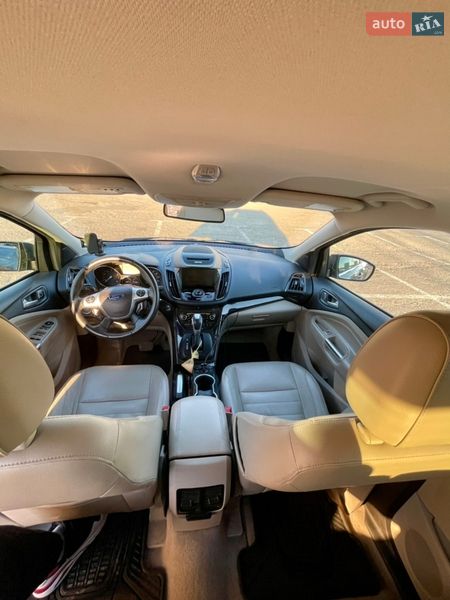 Внедорожник / Кроссовер Ford Escape 2014 в Киеве
