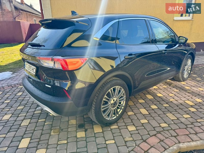 Внедорожник / Кроссовер Ford Escape 2019 в Коломые