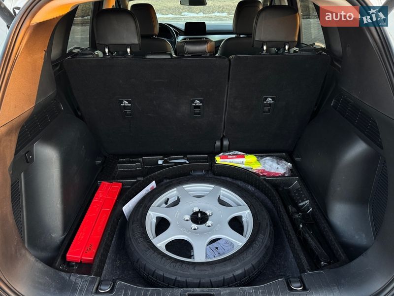 Внедорожник / Кроссовер Ford Escape 2019 в Вышгороде