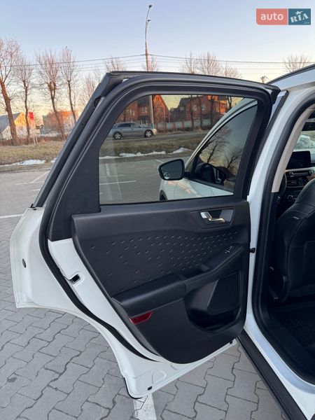 Внедорожник / Кроссовер Ford Escape 2019 в Вышгороде