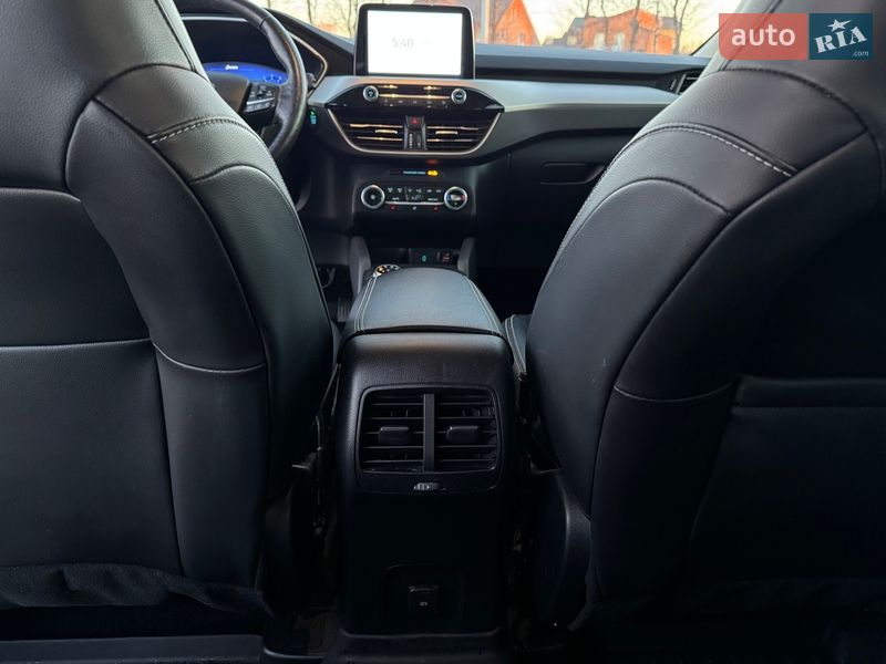 Внедорожник / Кроссовер Ford Escape 2019 в Вышгороде