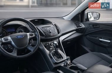 Внедорожник / Кроссовер Ford Escape 2012 в Черкассах