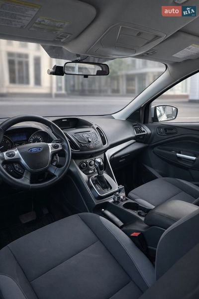 Внедорожник / Кроссовер Ford Escape 2012 в Черкассах
