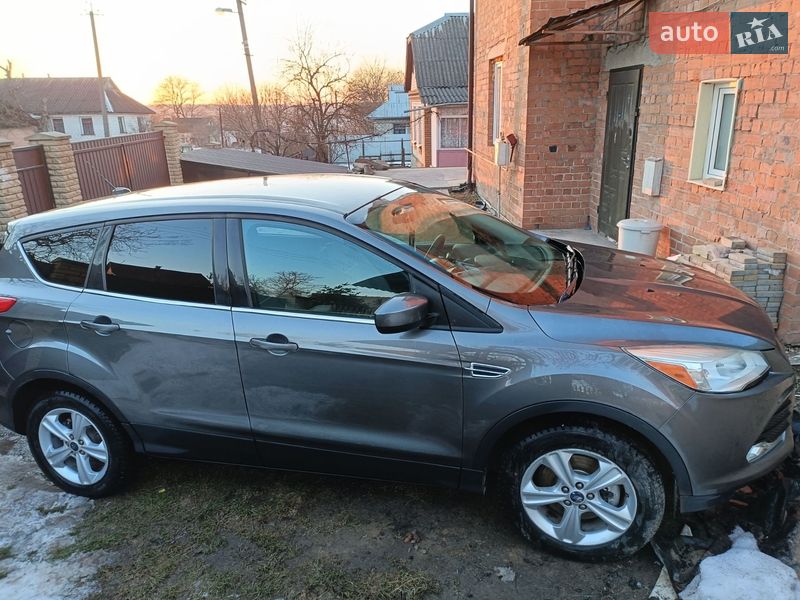 Позашляховик / Кросовер Ford Escape 2013 в Хмельницькому фото 6 Позашляховик / Кросовер Ford Escape 2013 в Хмельницькому