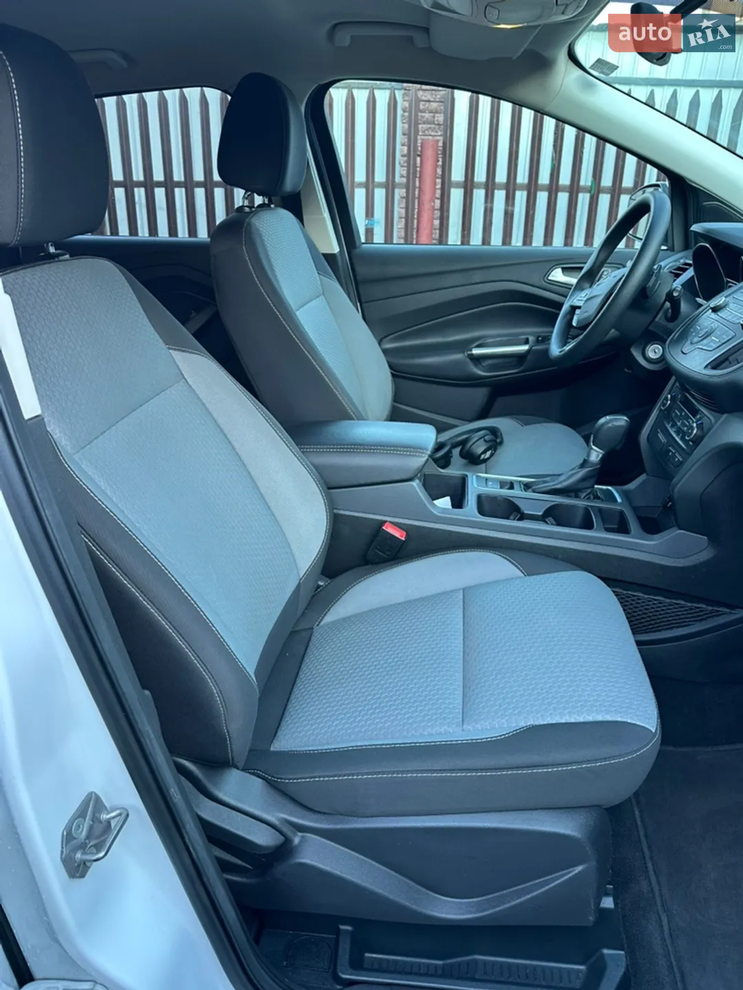 2017 Ford Escape - мініатюра 32