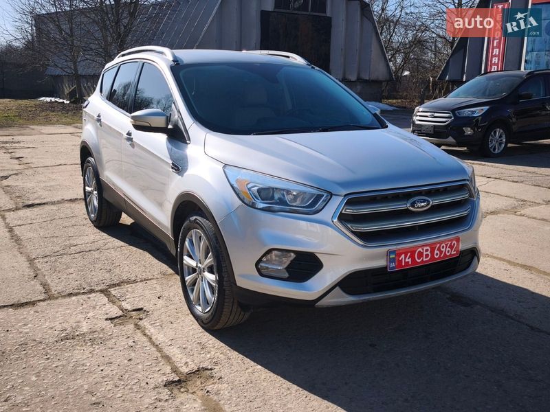Позашляховик / Кросовер Ford Escape 2017 в Стрию фото Позашляховик / Кросовер Ford Escape 2017 в Стрию