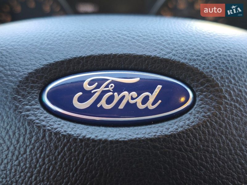 Позашляховик / Кросовер Ford Escape 2017 в Стрию фото 16 Позашляховик / Кросовер Ford Escape 2017 в Стрию